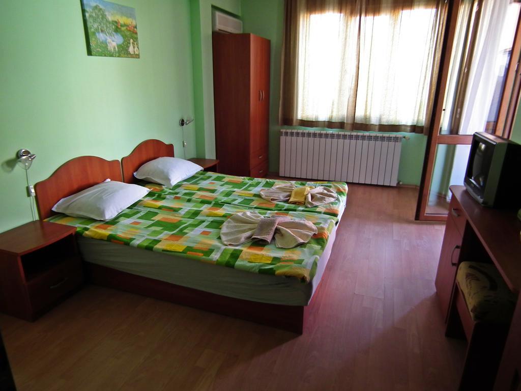 Guest House Olimpiya Sveti Vlas Exterior foto